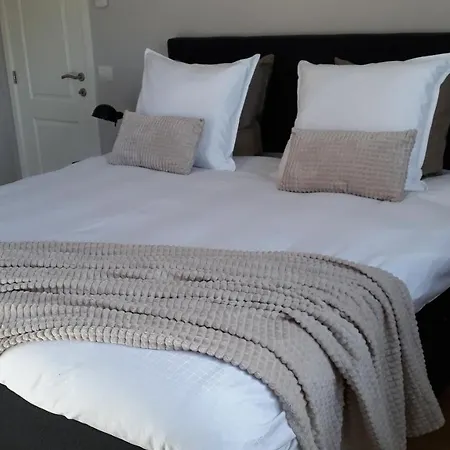 Bed & Breakfast Valant *
